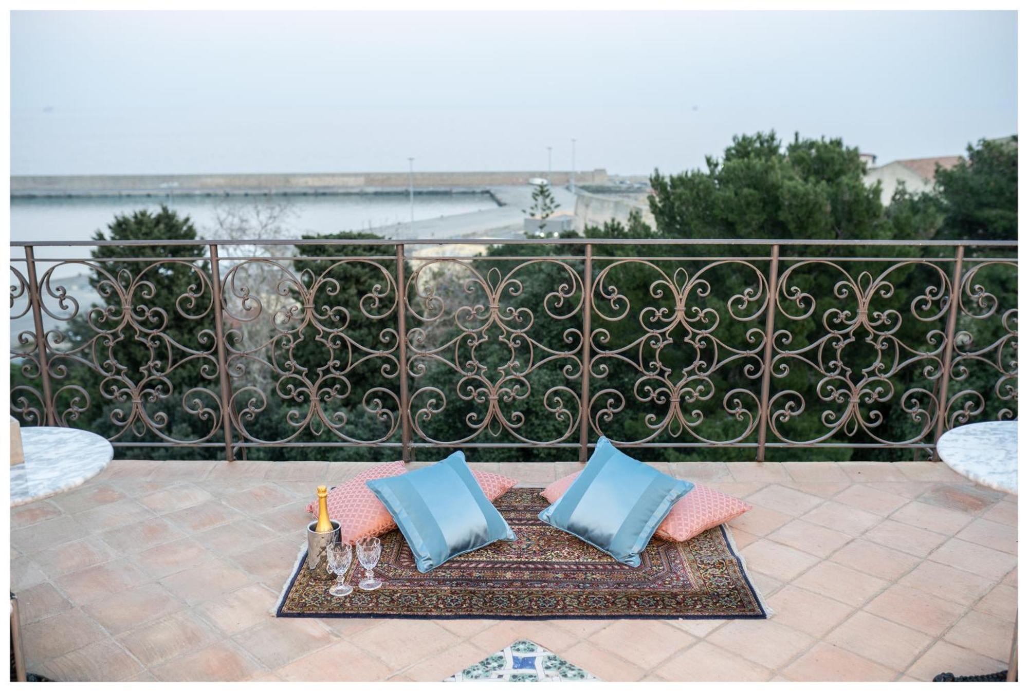 Boutique - Lodge & Suites Кротоне Екстериор снимка