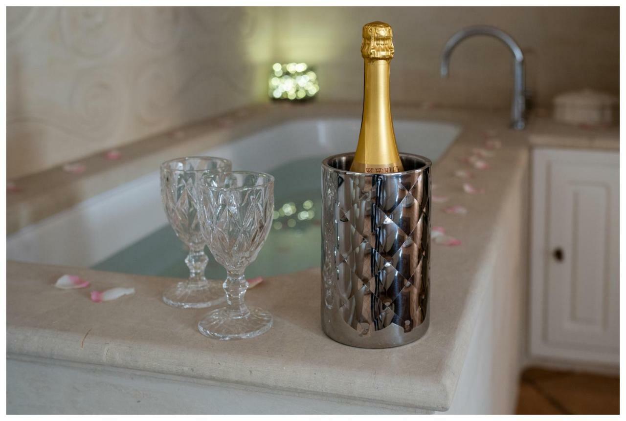 Boutique - Lodge & Suites Кротоне Екстериор снимка