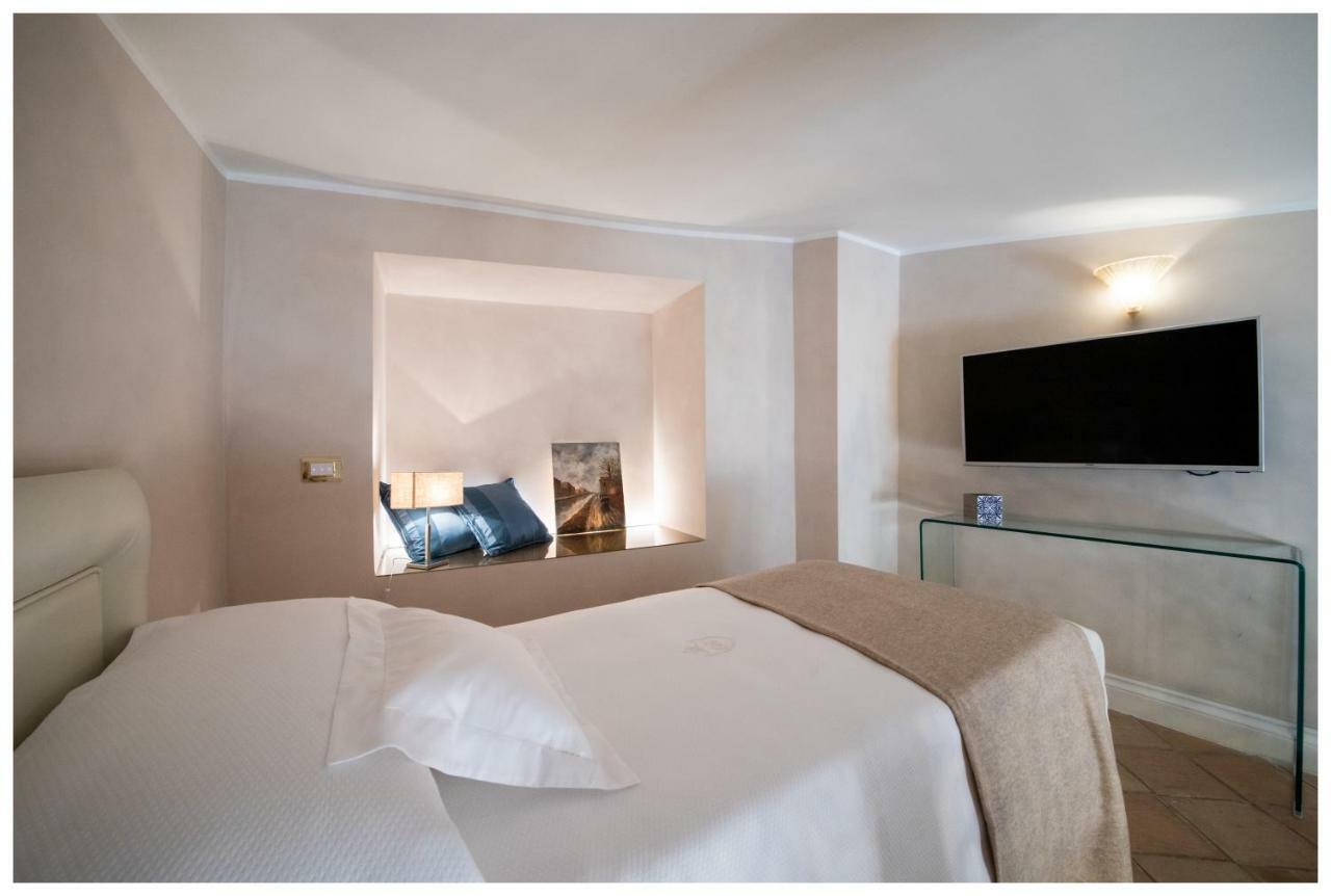 Boutique - Lodge & Suites Кротоне Екстериор снимка