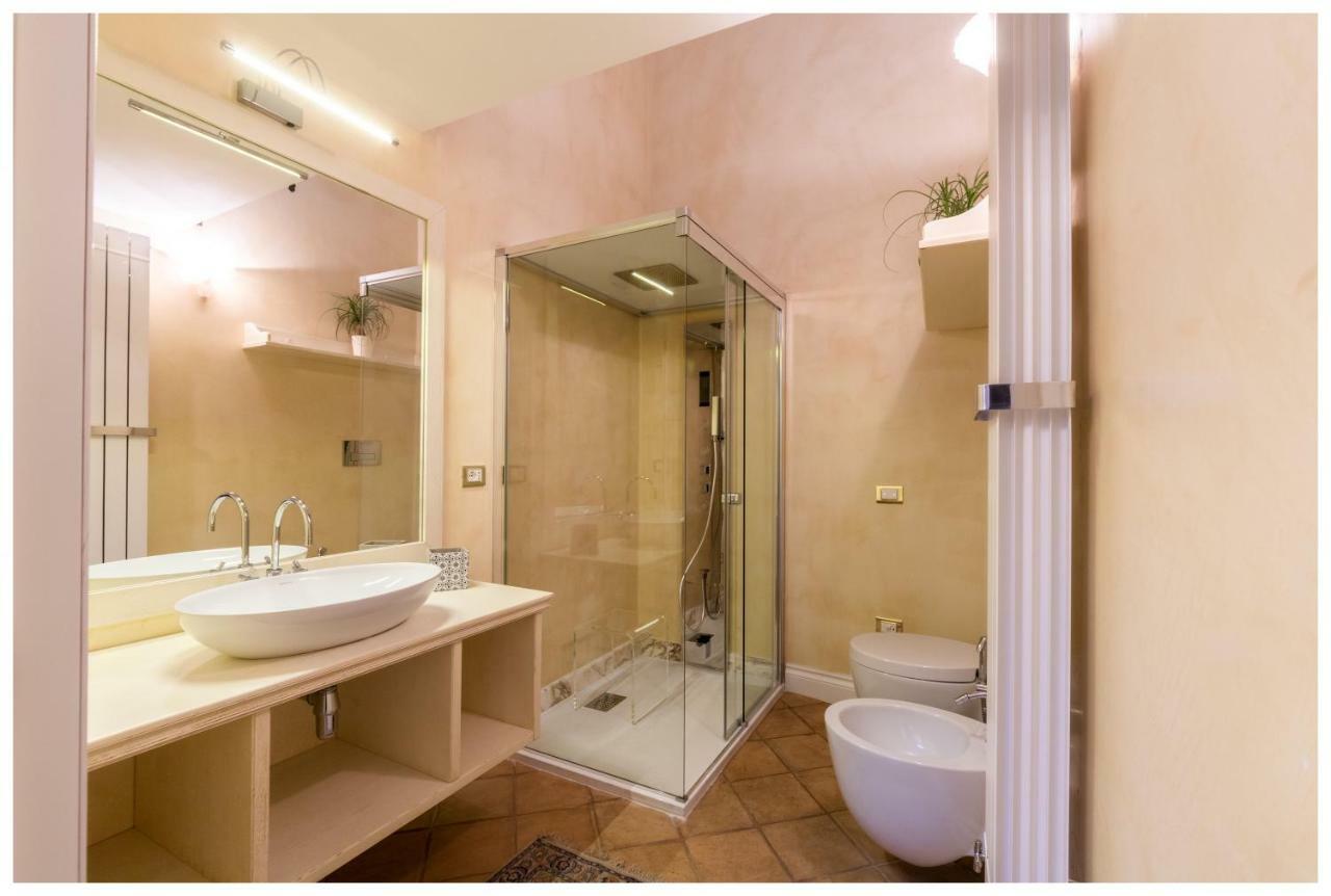 Boutique - Lodge & Suites Кротоне Екстериор снимка