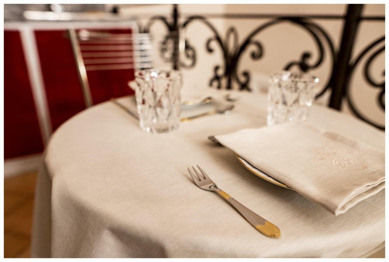 Boutique - Lodge & Suites Кротоне Екстериор снимка